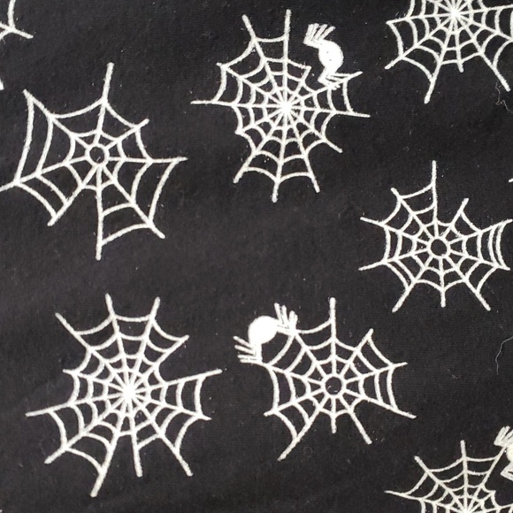 Love, Peace & Lazy Days Black Tshirt with Glow in the Dark Spiders and Webs, S - Picture 4 of 6